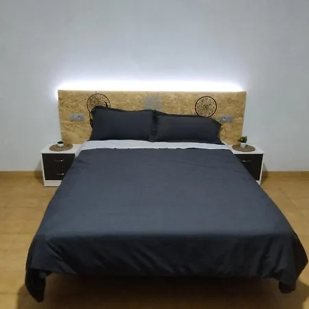 Puerto Pesquero De Daire Cariño