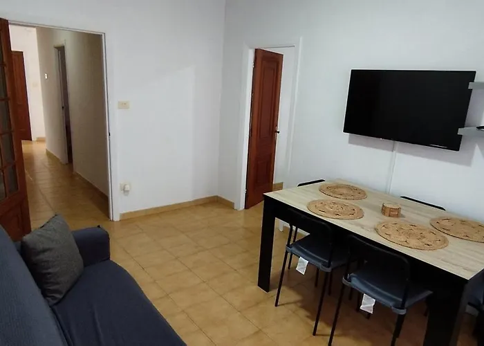 Puerto Pesquero De Apartament Cariño
